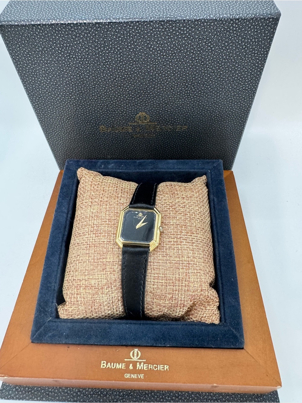Baume & Mercier women’s watch Black Leather Watch with Gold-Tone Case